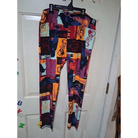 lularoe tall and curvy leggings Halloween Themed - Picture 1 of 5